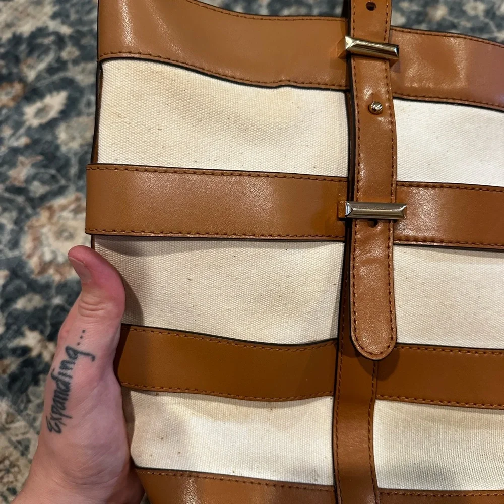 Michael Kors Tan and Cream Cage Tote - Picture 8 of 15
